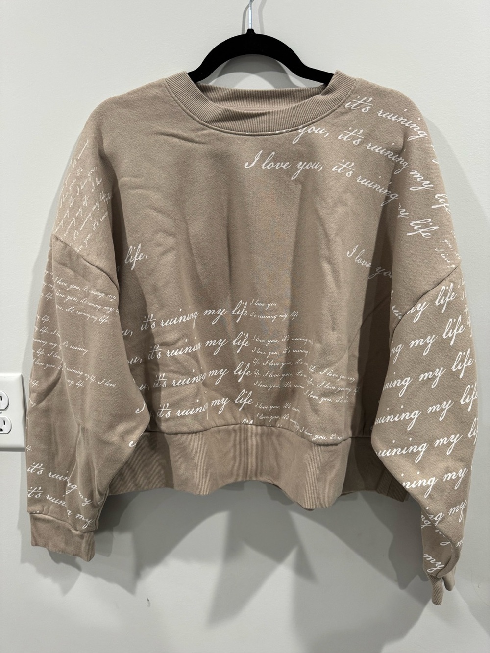 TAYLOR SWIFT • I LOVE YOU IT'S RUINING MY LIFE BOXY CROPPED CREWNECK (M) - Picture 4 of 5
